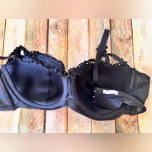 Savage X Fenty Black Lace Bra - Picture 4 of 5
